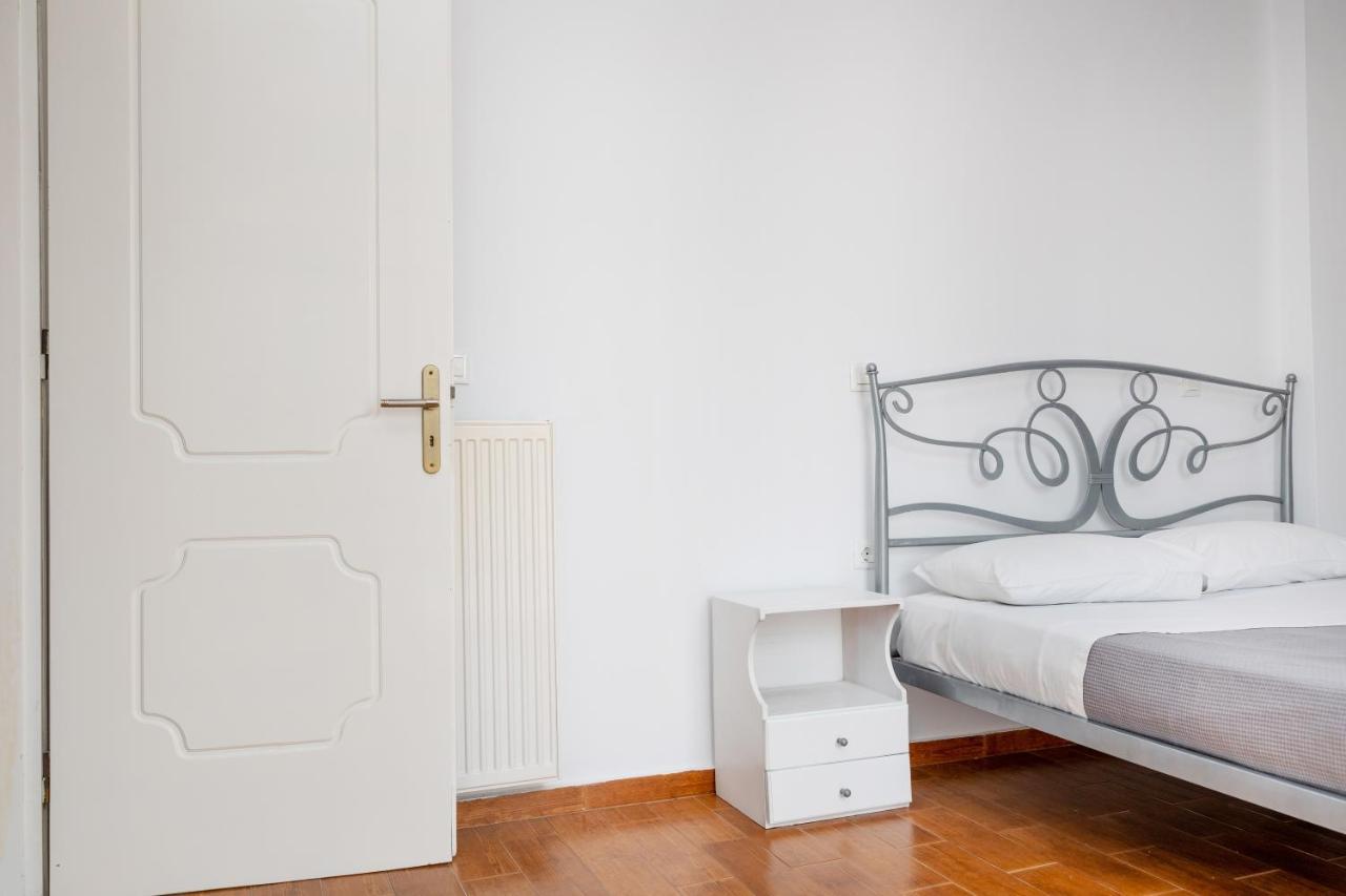 Depis Economy Apartments Naxos City Екстериор снимка