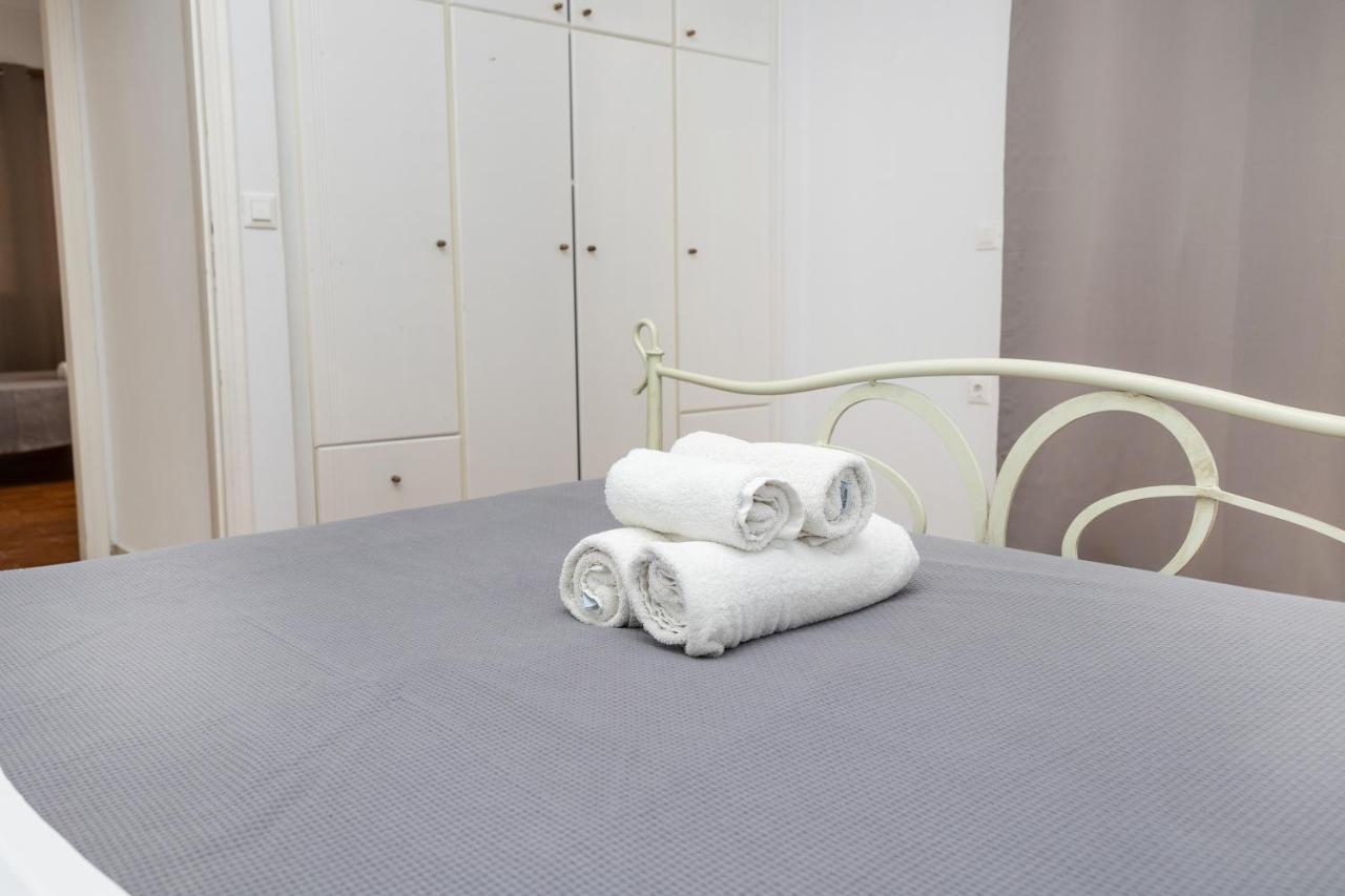 Depis Economy Apartments Naxos City Екстериор снимка
