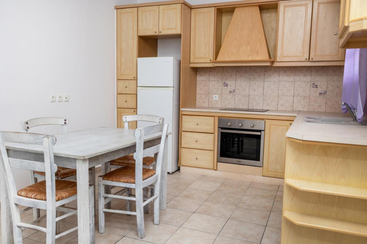 Depis Economy Apartments Naxos City Екстериор снимка