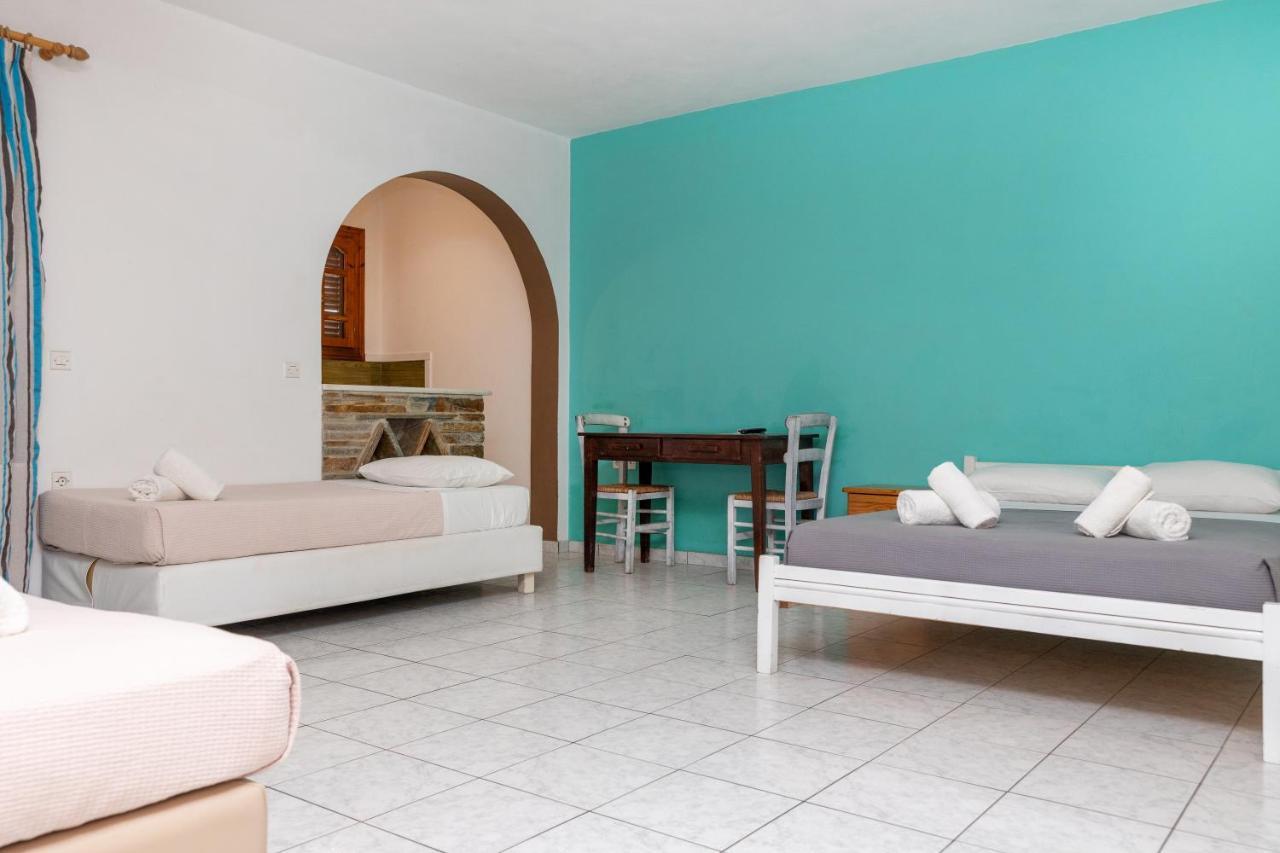 Depis Economy Apartments Naxos City Екстериор снимка