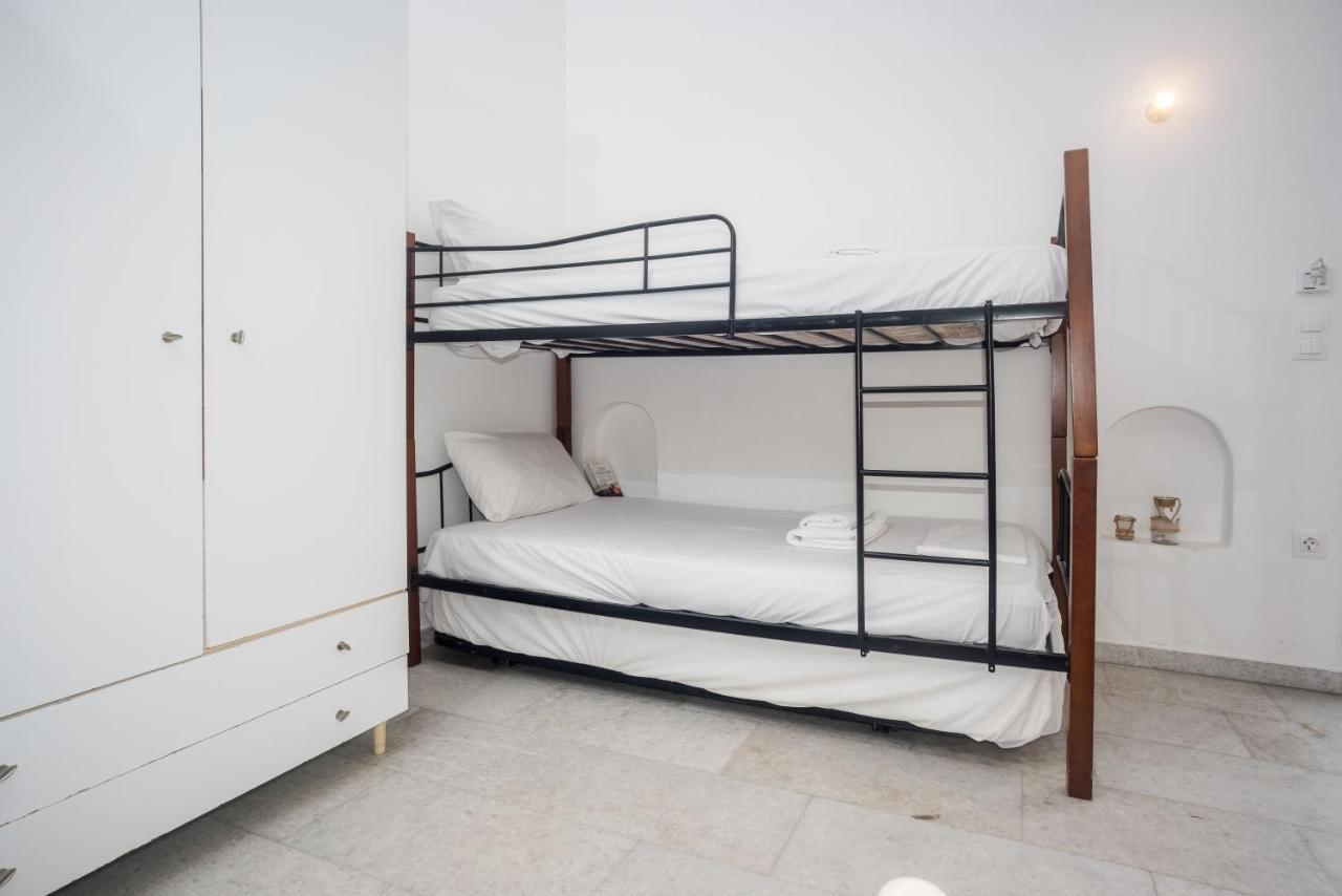 Depis Economy Apartments Naxos City Екстериор снимка