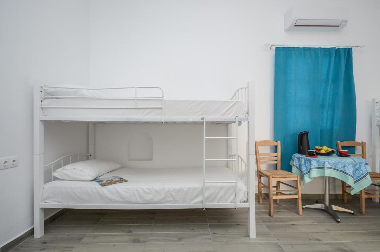 Depis Economy Apartments Naxos City Екстериор снимка